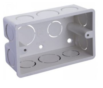 [2122] CAJA RECTANGULAR PLASTICA BLANCO HUESO