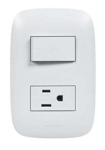 [AP5231] ARMADURA CON SWITCH POLARIZADA DOMINO SENCIA BTICINO 15A